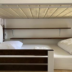 Single Bed Mixed Dormitory Room